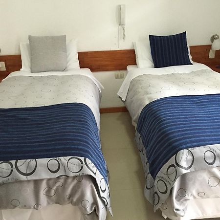 Hotel Esmeralda Ικίκε Δωμάτιο φωτογραφία