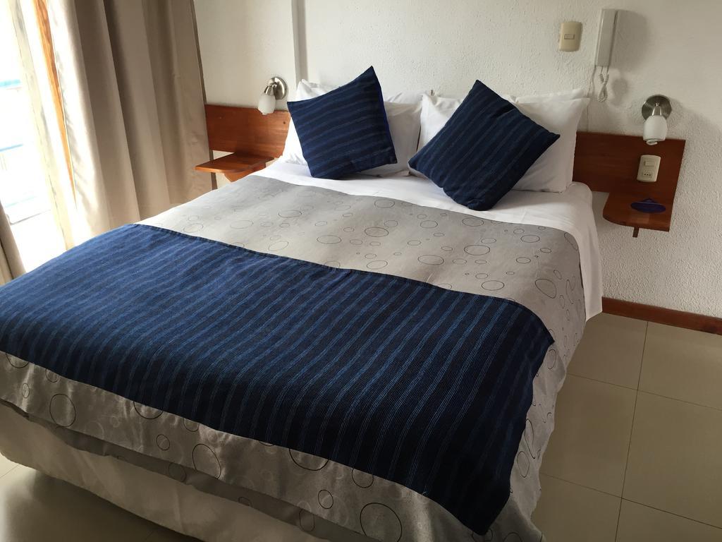 Hotel Esmeralda Ικίκε Δωμάτιο φωτογραφία